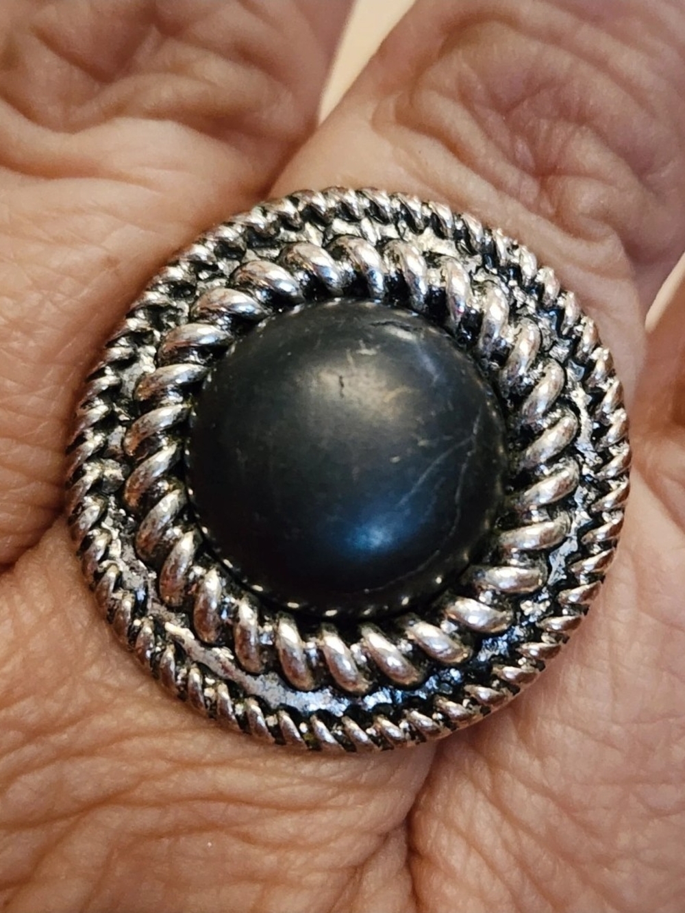Stretch Silver Tone Black Cabochon Statement Ring Size 8.5โ10